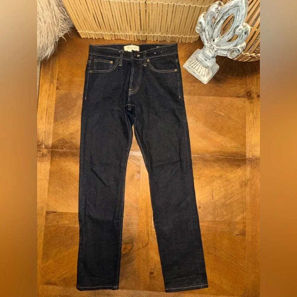 UEC HUDSON BARBARA SUPER SKINNY ANKLE JEAN LOS ANGELES SZ 24 WASH-Rescue